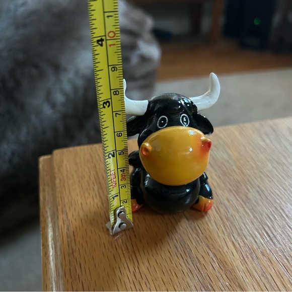 Bull Resin Figure - Super cute and lovely details - great decorative collectable - Picture 8 of 8